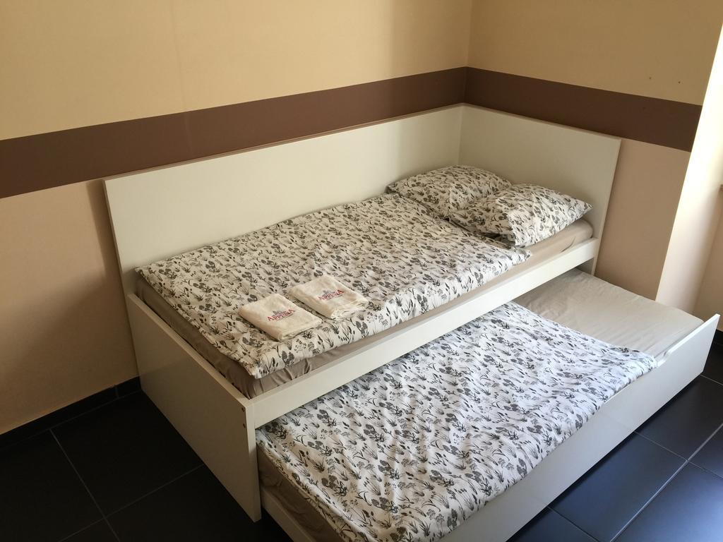 Hostel Appena &