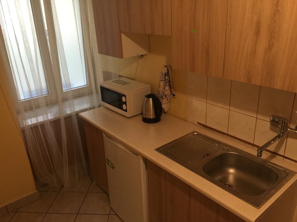 Hostel Appena &